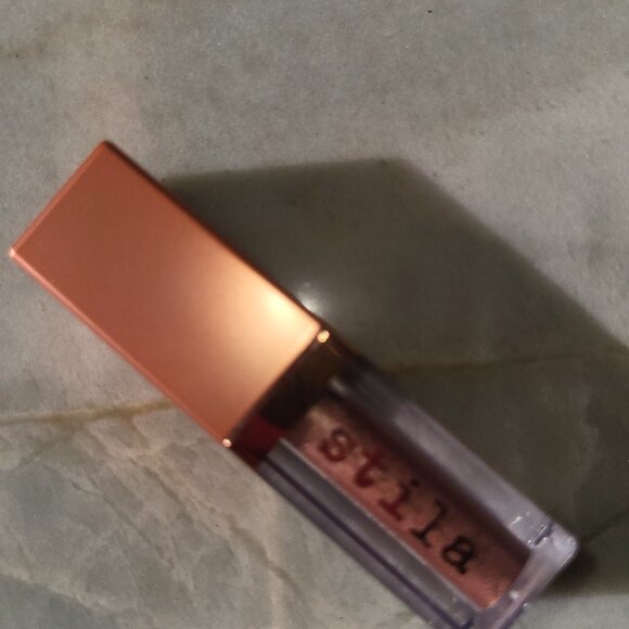 Stila Shimmer & Glow Liquid Eye Shadow Grace Shade – New In Box Stila New in Box - Picture 1 of 4